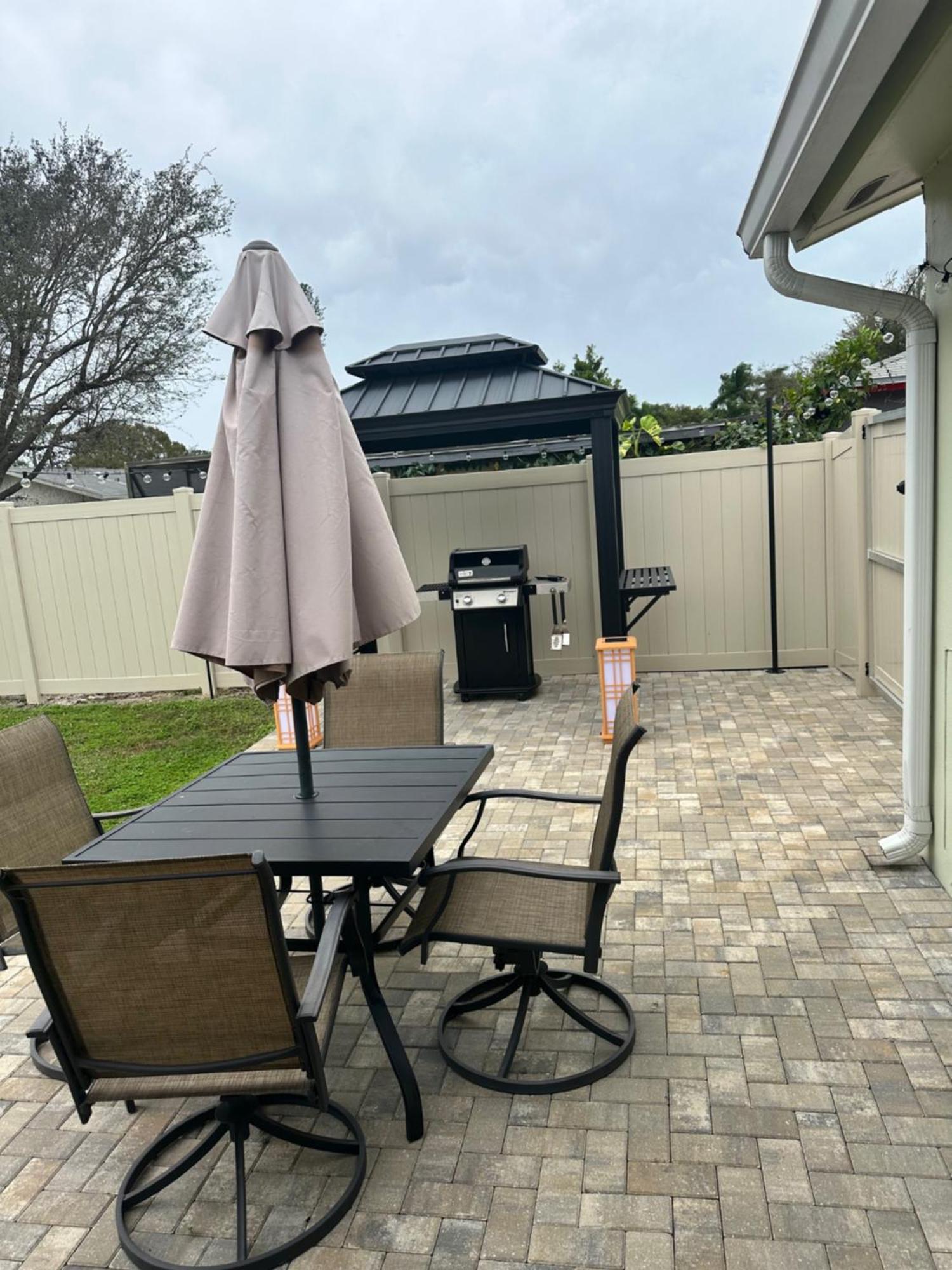 Freshly Remodeled 1970'S Single Story Villa North North Naples Buitenkant foto