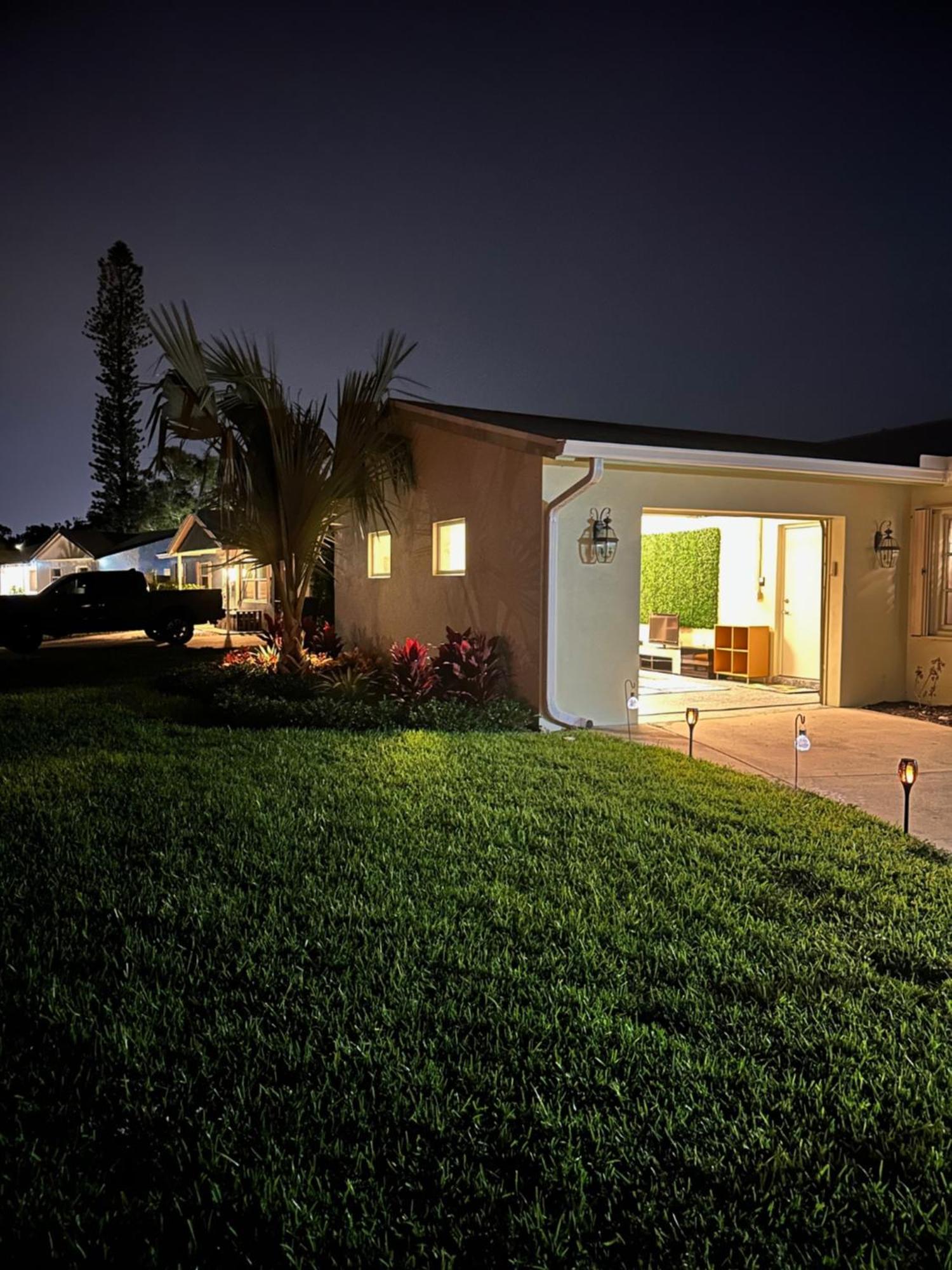 Freshly Remodeled 1970'S Single Story Villa North North Naples Buitenkant foto